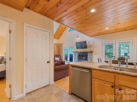 210 Tanner Trail Waynesville NC 28785