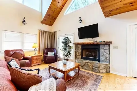 210 Tanner Trail Waynesville NC 28785