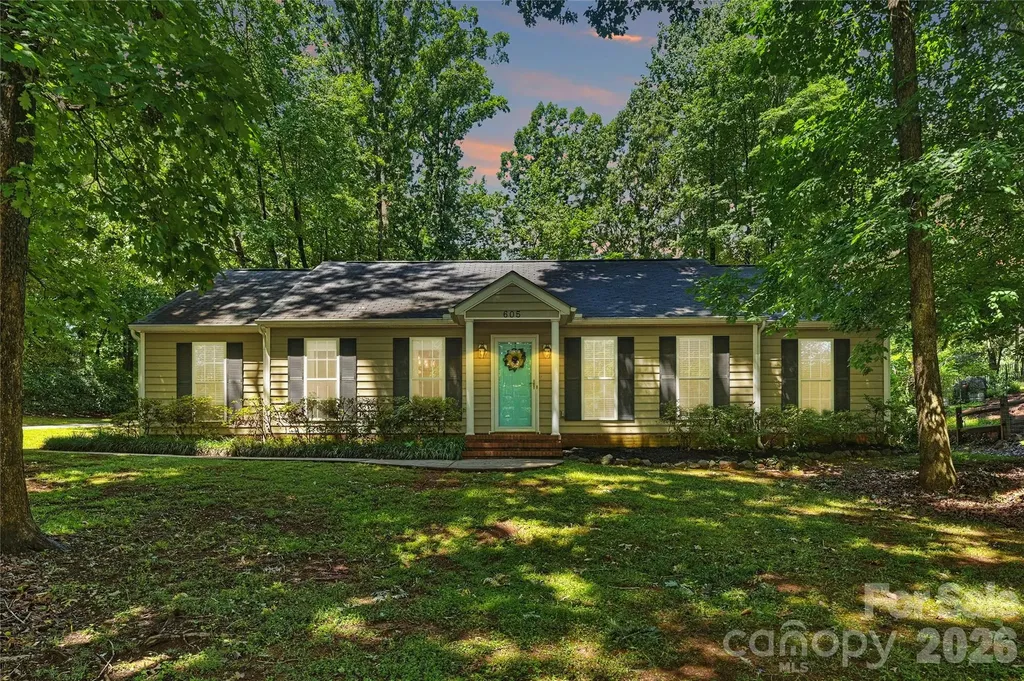 605 Silversmith Lane Charlotte NC 28270