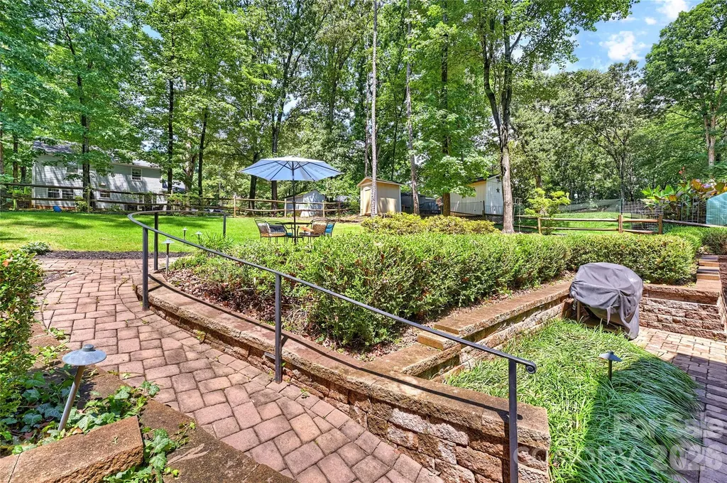 605 Silversmith Lane Charlotte NC 28270
