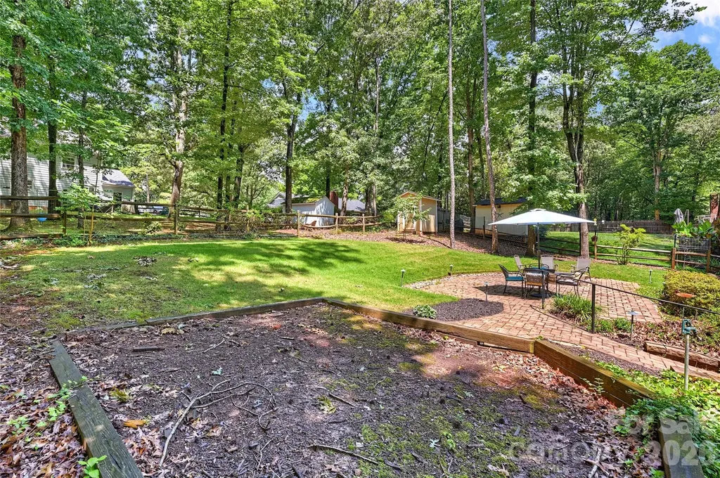605 Silversmith Lane Charlotte NC 28270