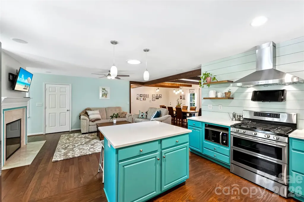 605 Silversmith Lane Charlotte NC 28270