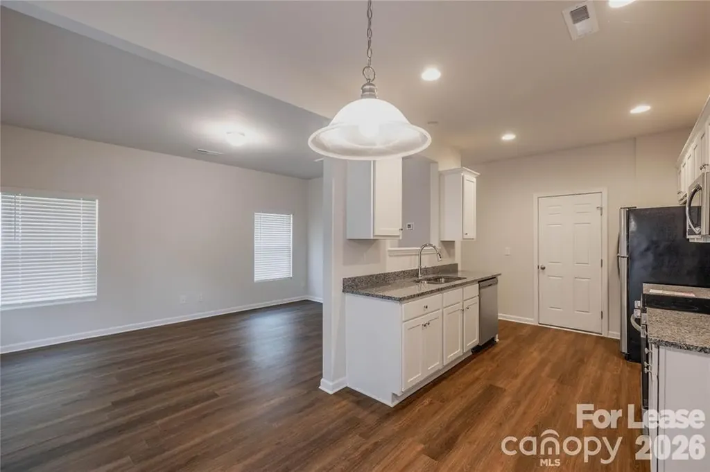 142 S Bell Avenue Albemarle NC 28001