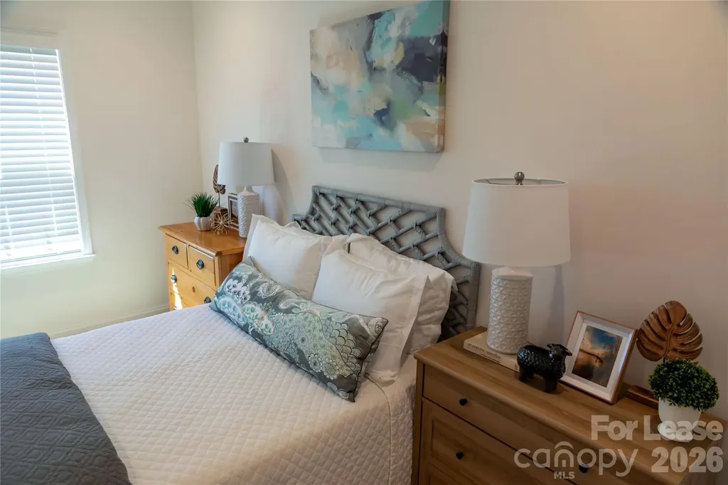 20 Peachtree Avenue NW Concord NC 28025