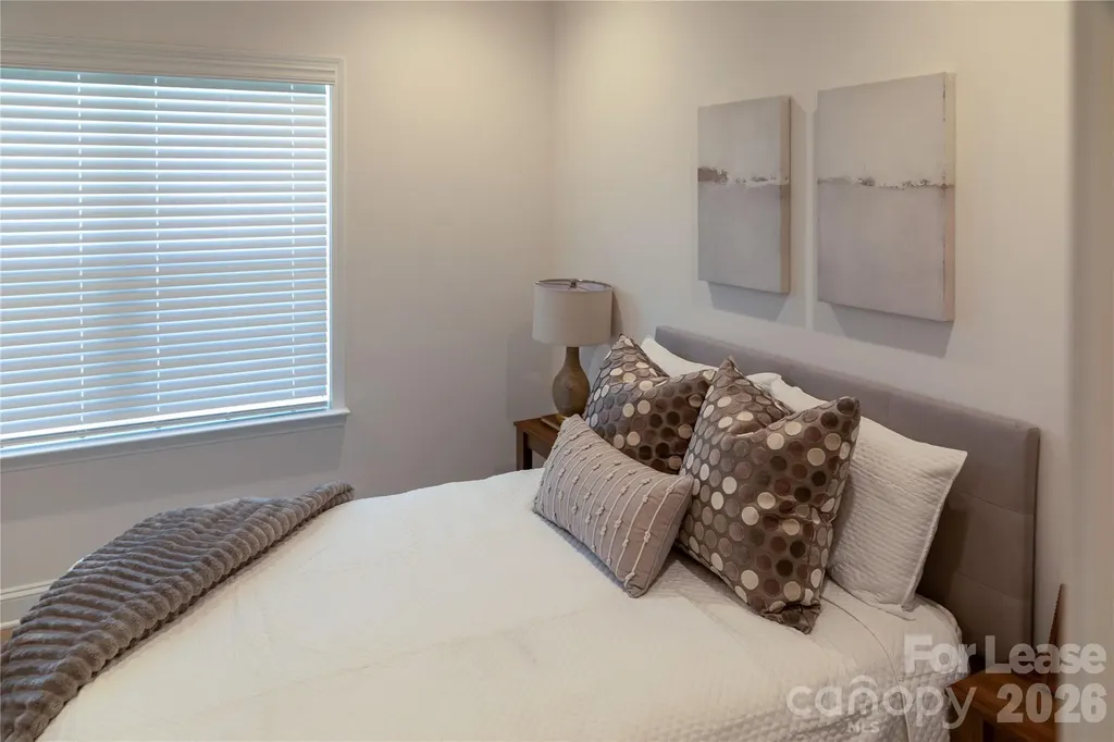 20 Peachtree Avenue NW Concord NC 28025