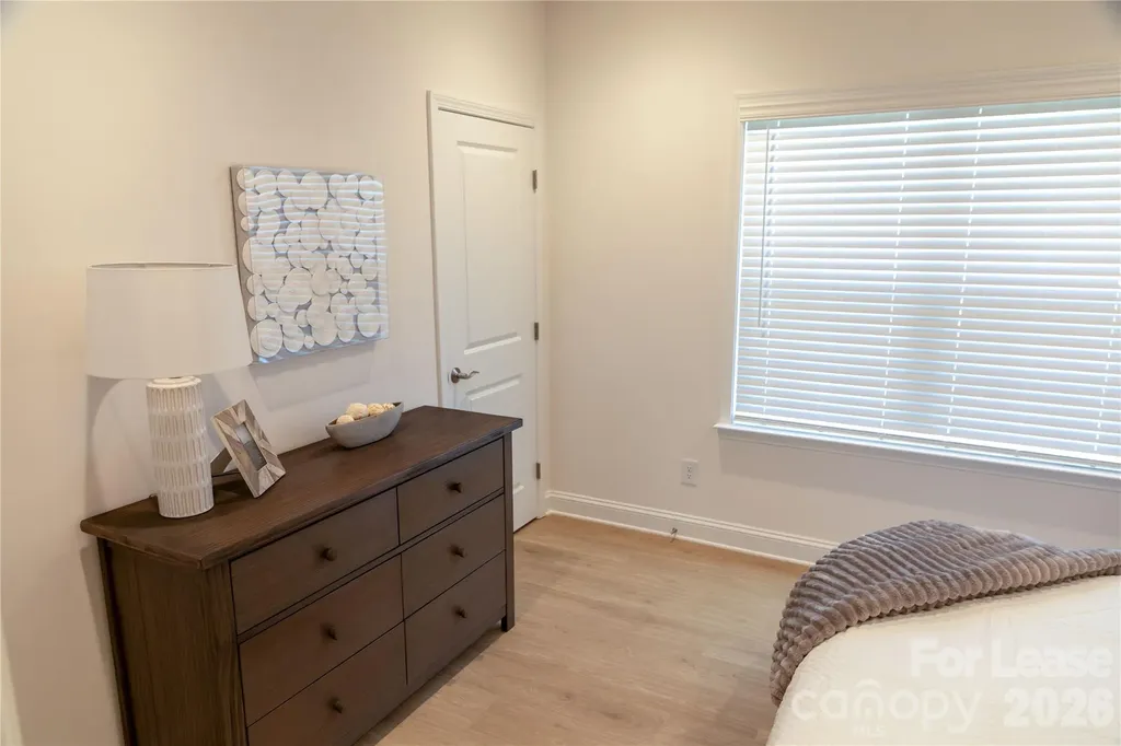 20 Peachtree Avenue NW Concord NC 28025
