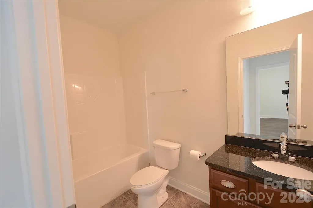 5825 Pepperpike Way Charlotte NC 28213