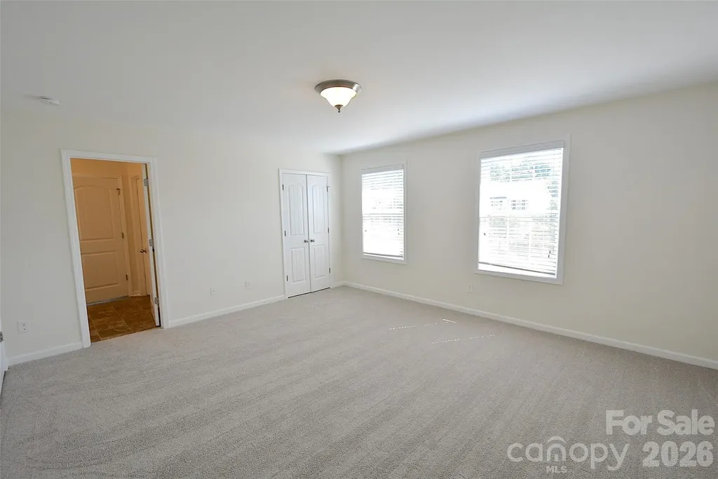 5825 Pepperpike Way Charlotte NC 28213