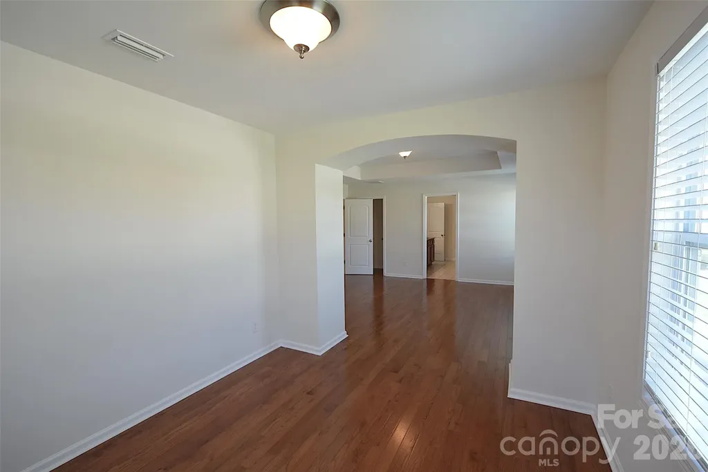 5825 Pepperpike Way Charlotte NC 28213