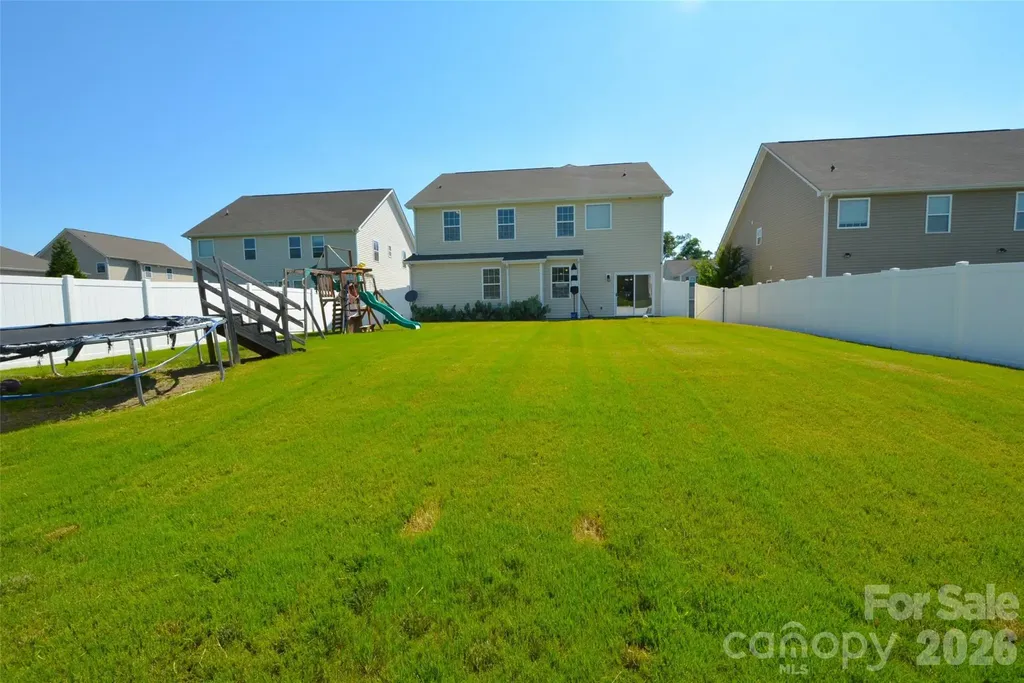 5825 Pepperpike Way Charlotte NC 28213