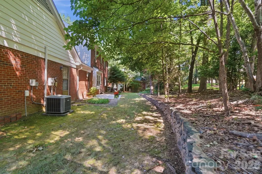 730 Fredricksburg Road Matthews NC 28105