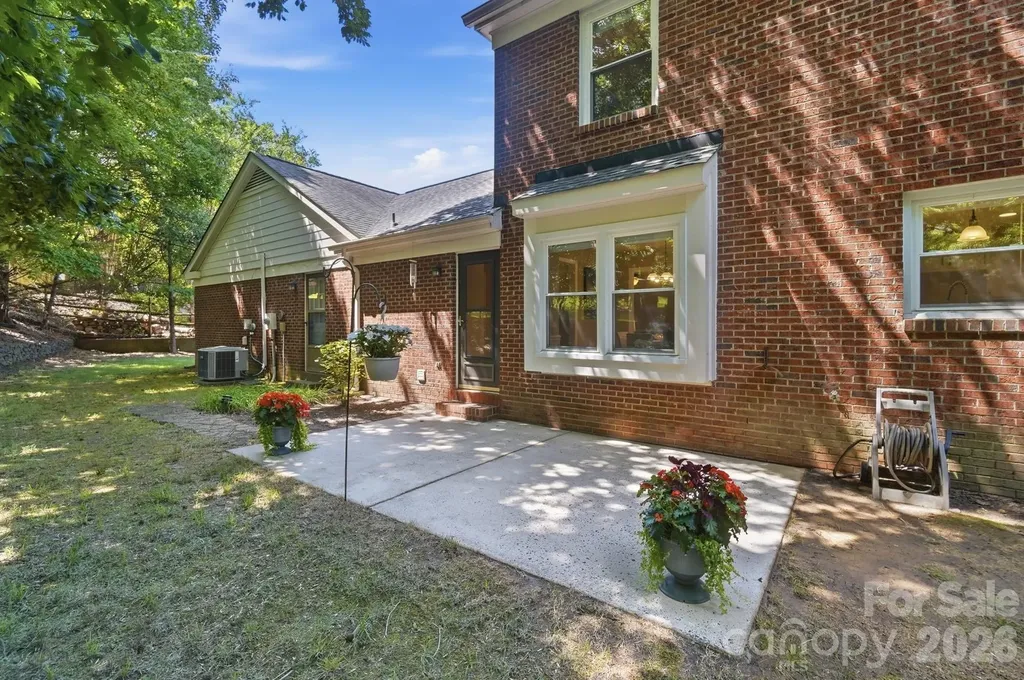 730 Fredricksburg Road Matthews NC 28105