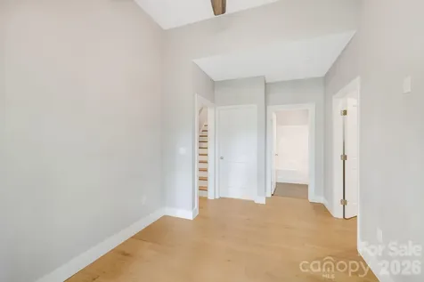 19 Sassafras Valley Road Swannanoa NC 28778