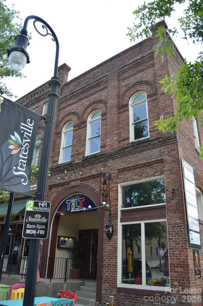 121 N Center Street Statesville NC 28677