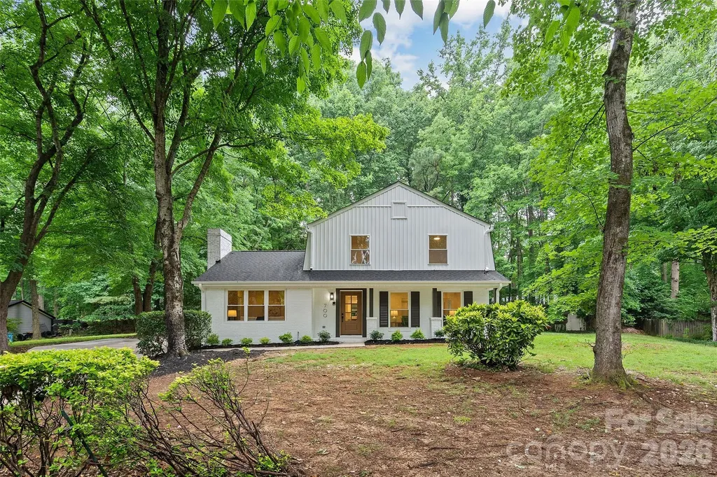 700 Tadlock Place Matthews NC 28105