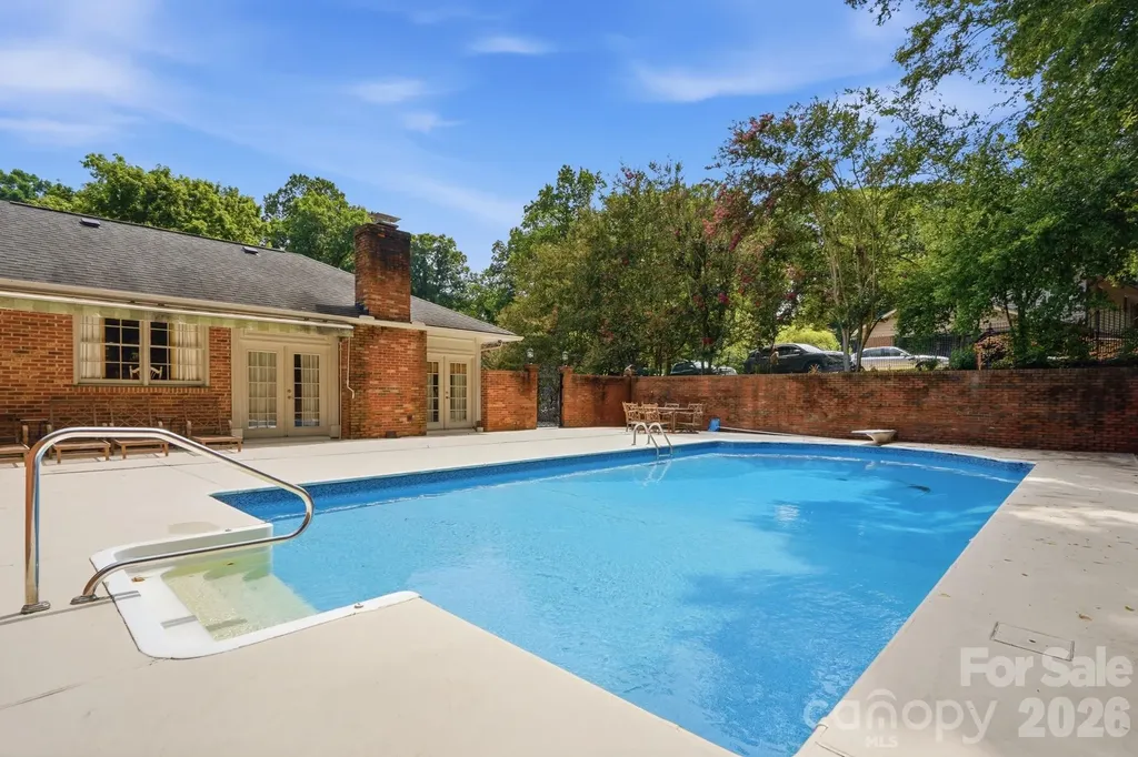 185 Hillcrest Avenue SE Concord NC 28025