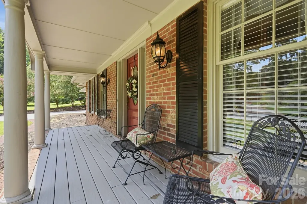 185 Hillcrest Avenue SE Concord NC 28025