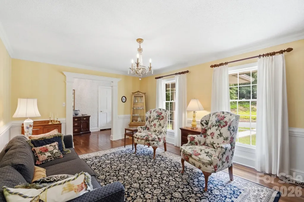 185 Hillcrest Avenue SE Concord NC 28025