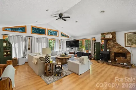 1194 Palmer Road Mill Spring NC 28756