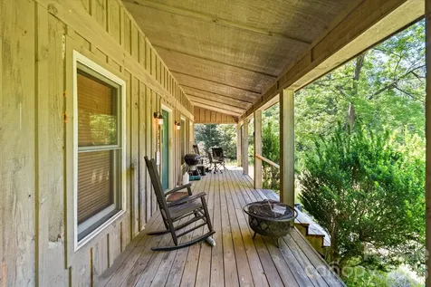 1194 Palmer Road Mill Spring NC 28756