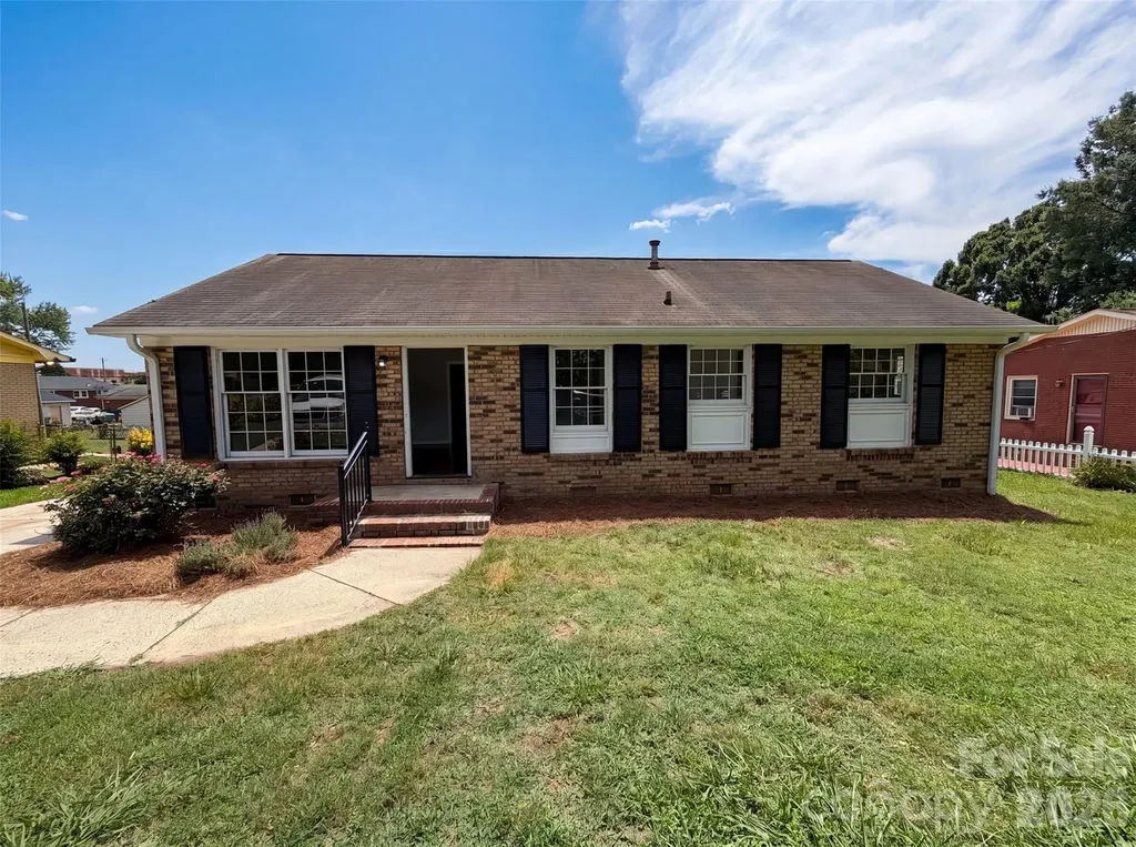 2039 Artwood Lane Charlotte NC 28217