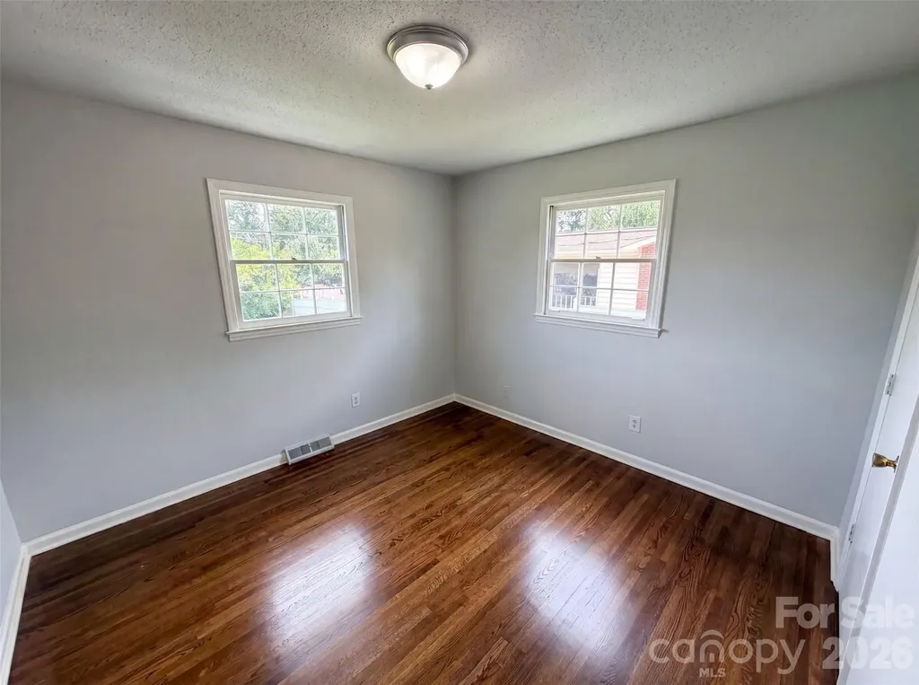 2039 Artwood Lane Charlotte NC 28217