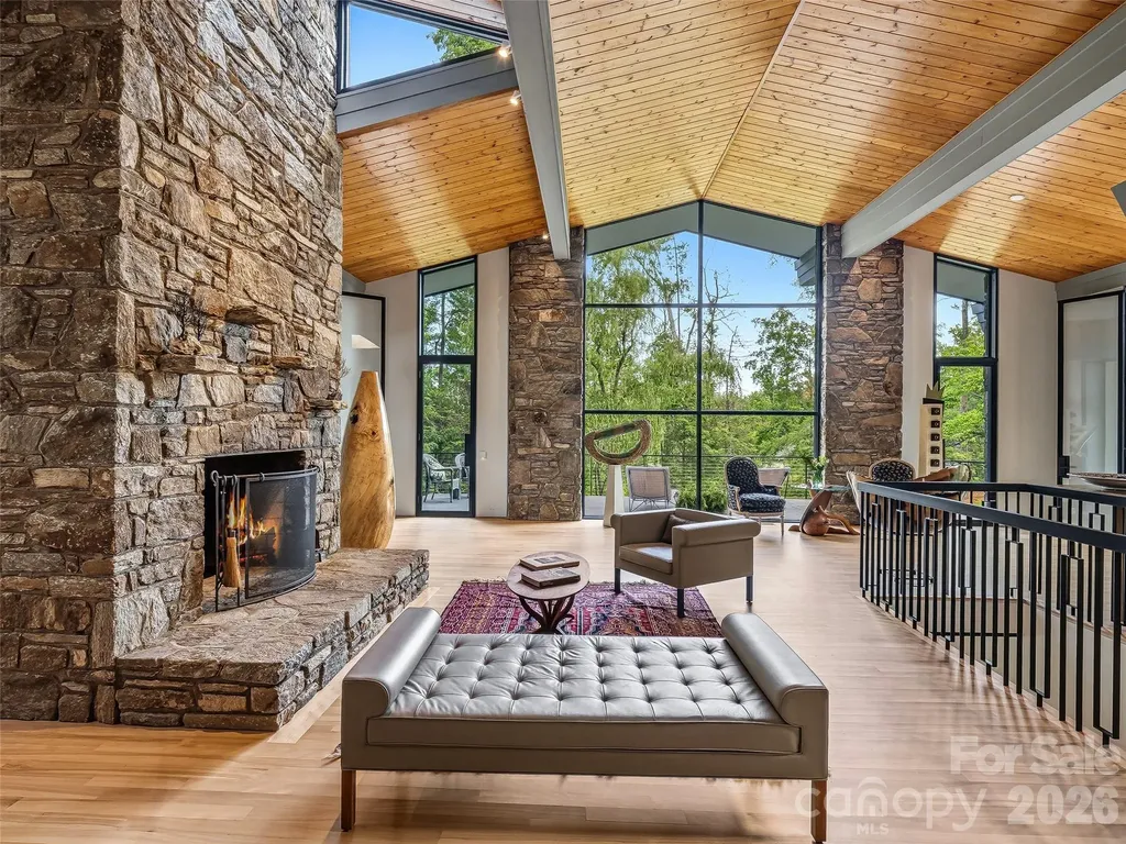 3 Holly Hill Road Biltmore Forest NC 28803