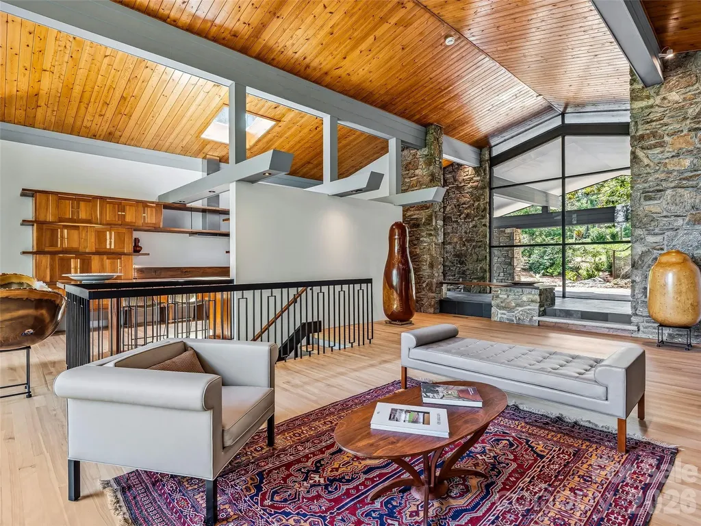 3 Holly Hill Road Biltmore Forest NC 28803
