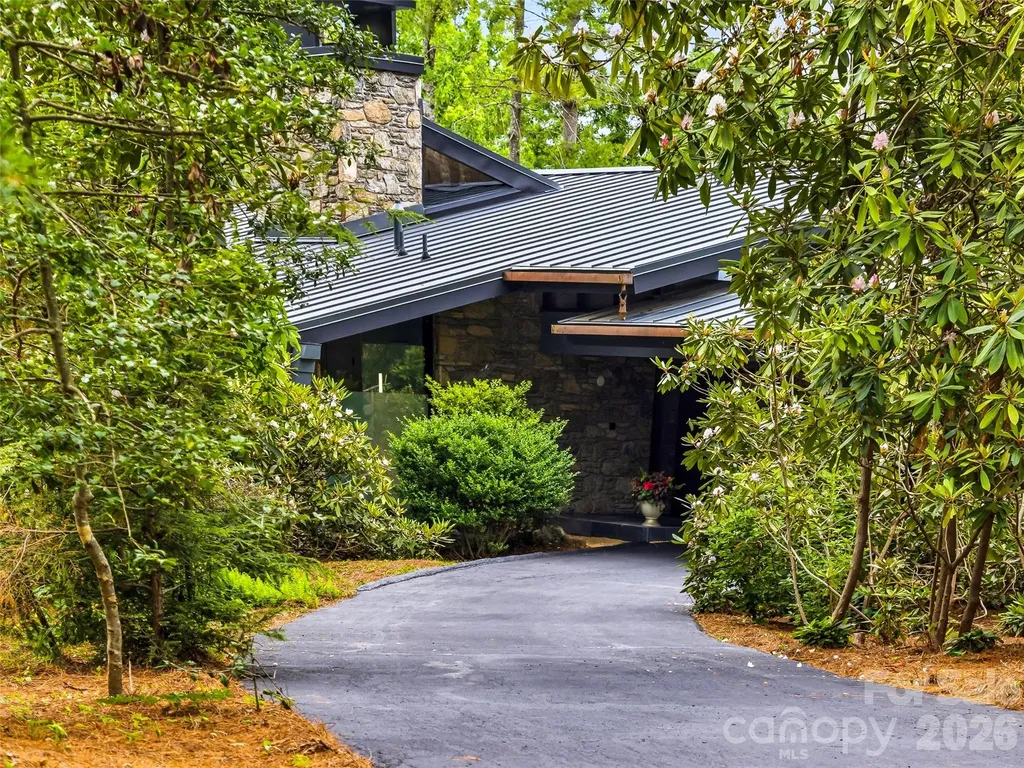 3 Holly Hill Road Biltmore Forest NC 28803