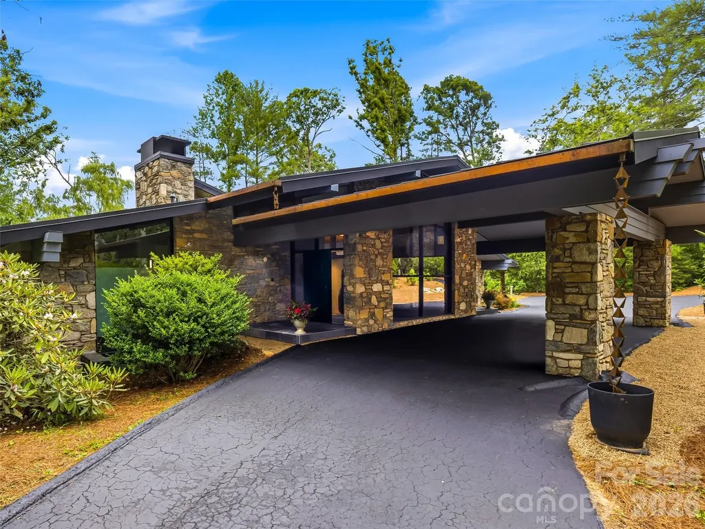3 Holly Hill Road Biltmore Forest NC 28803