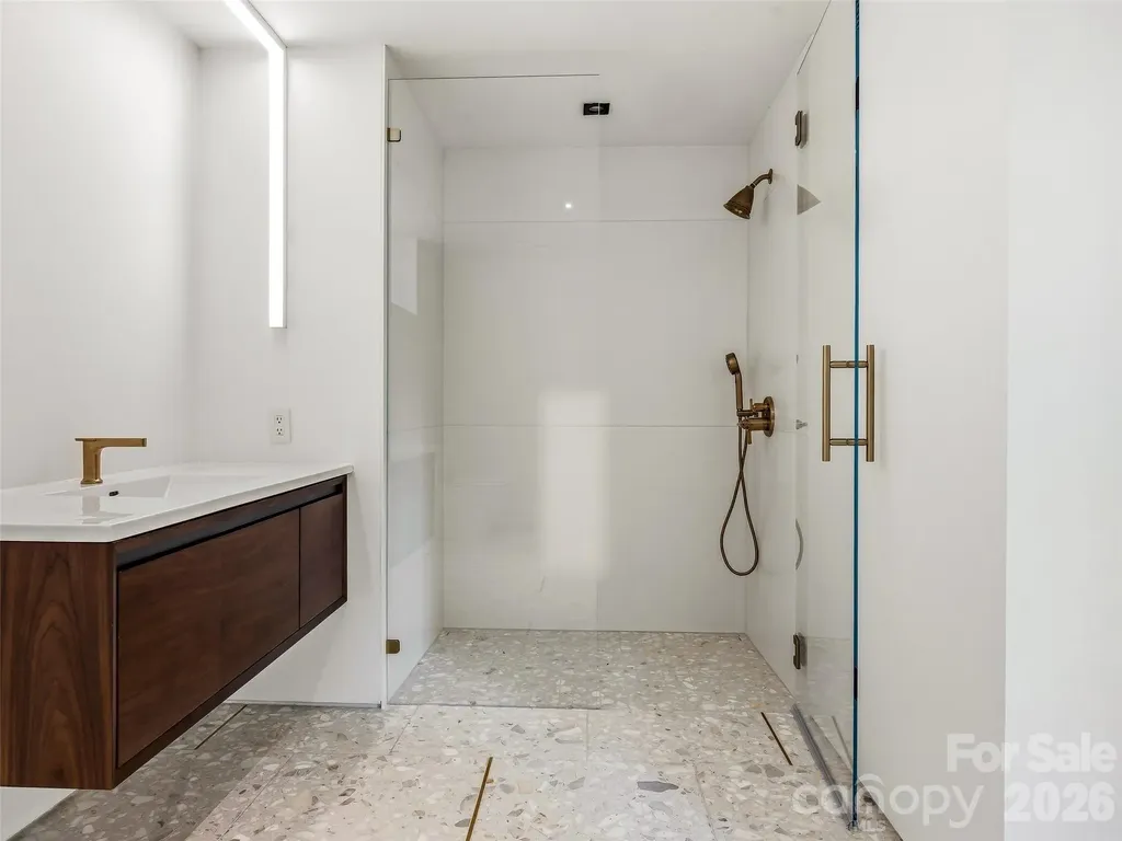 3 Holly Hill Road Biltmore Forest NC 28803