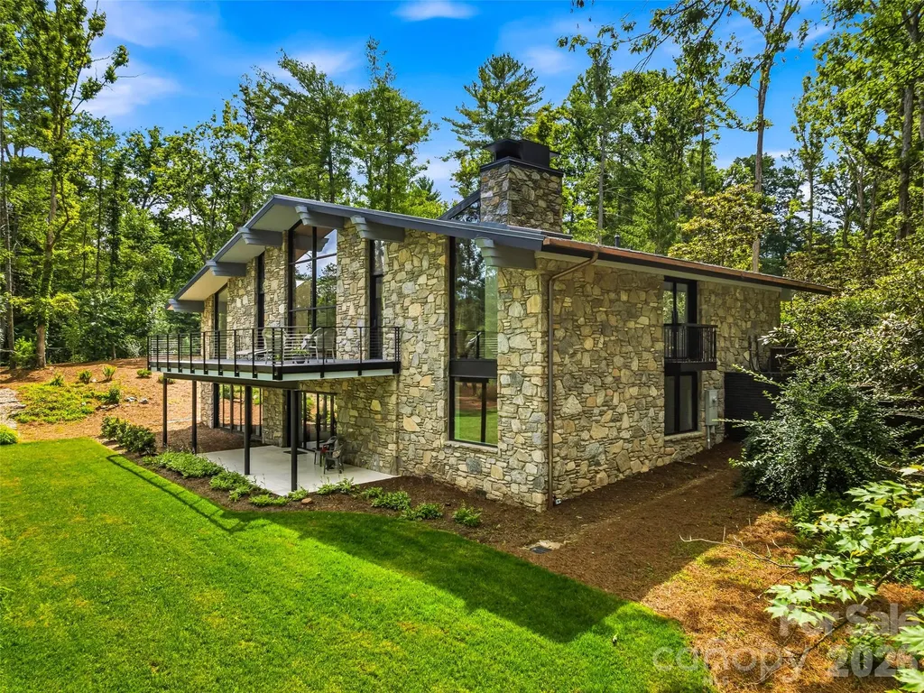 3 Holly Hill Road Biltmore Forest NC 28803