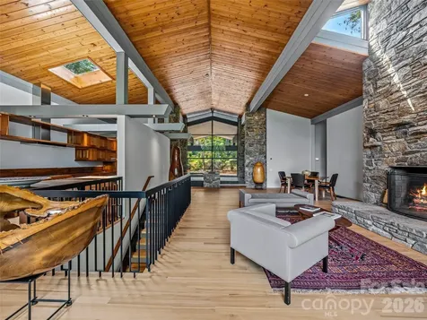 3 Holly Hill Road Biltmore Forest NC 28803