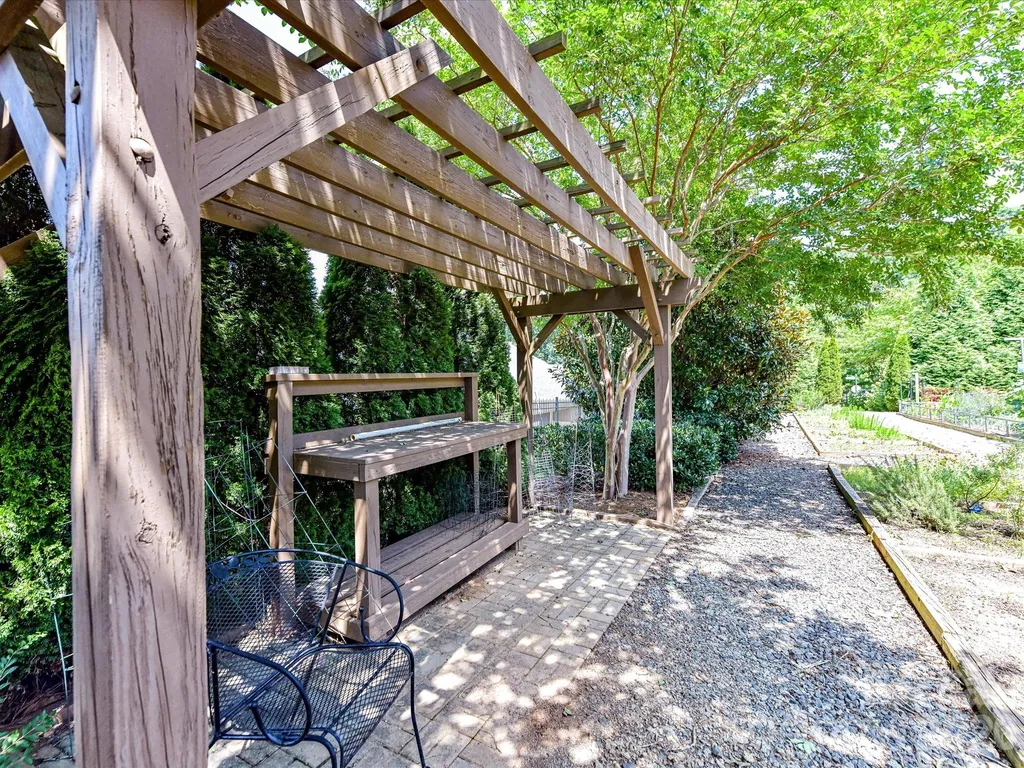 139 Martingale Avenue Mooresville NC 28115