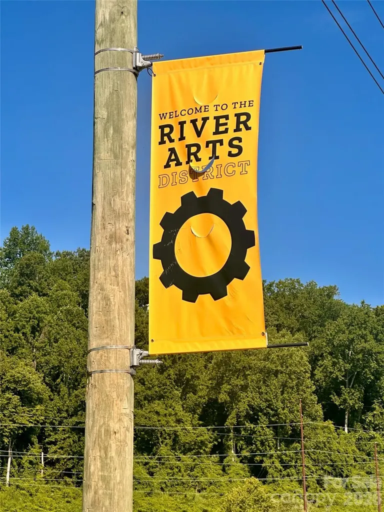 388 Riverside Drive Asheville NC 28801