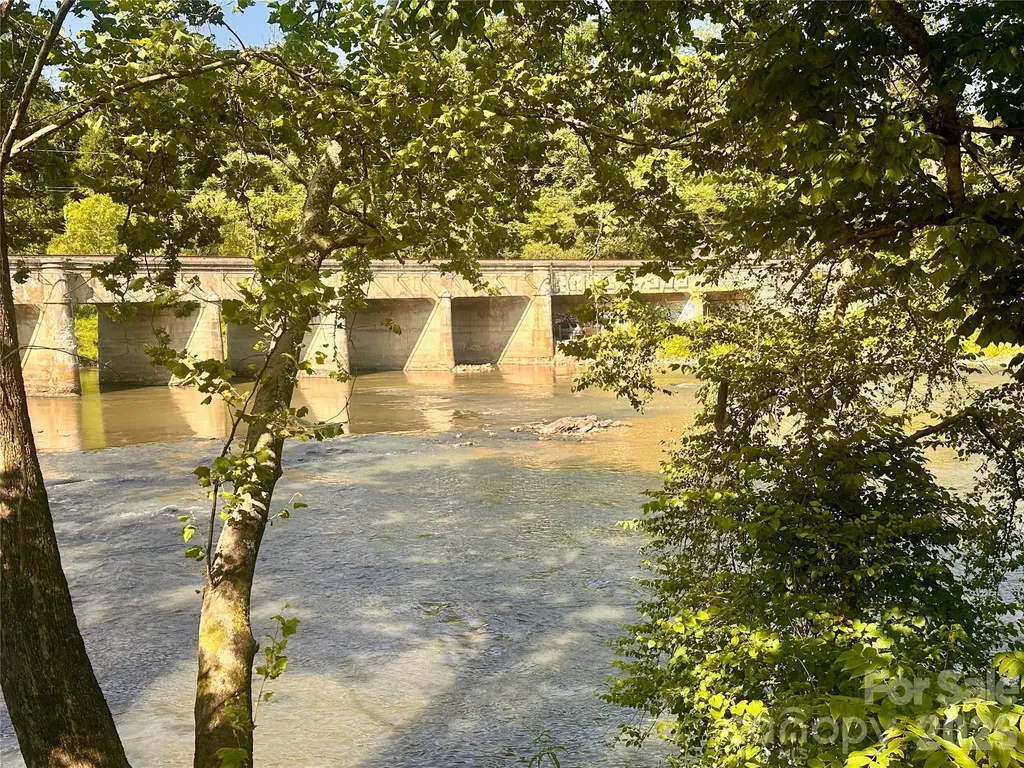 388 Riverside Drive Asheville NC 28801