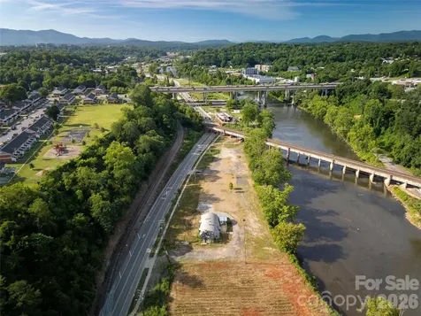 388 Riverside Drive Asheville NC 28801