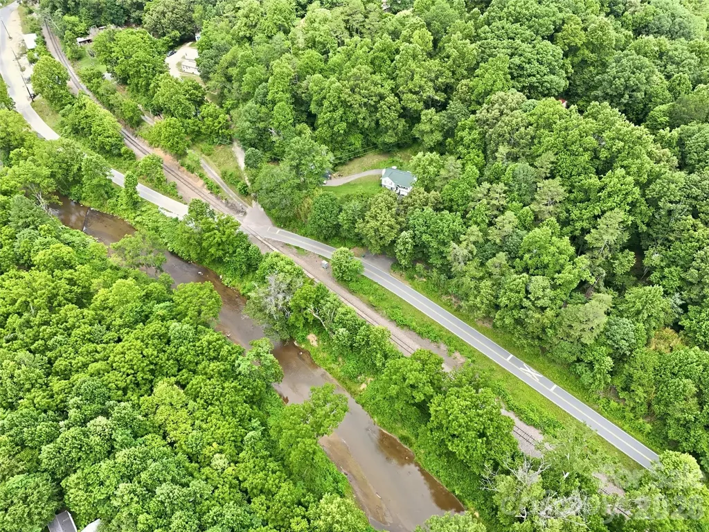126 Lindsey Road Candler NC 28715