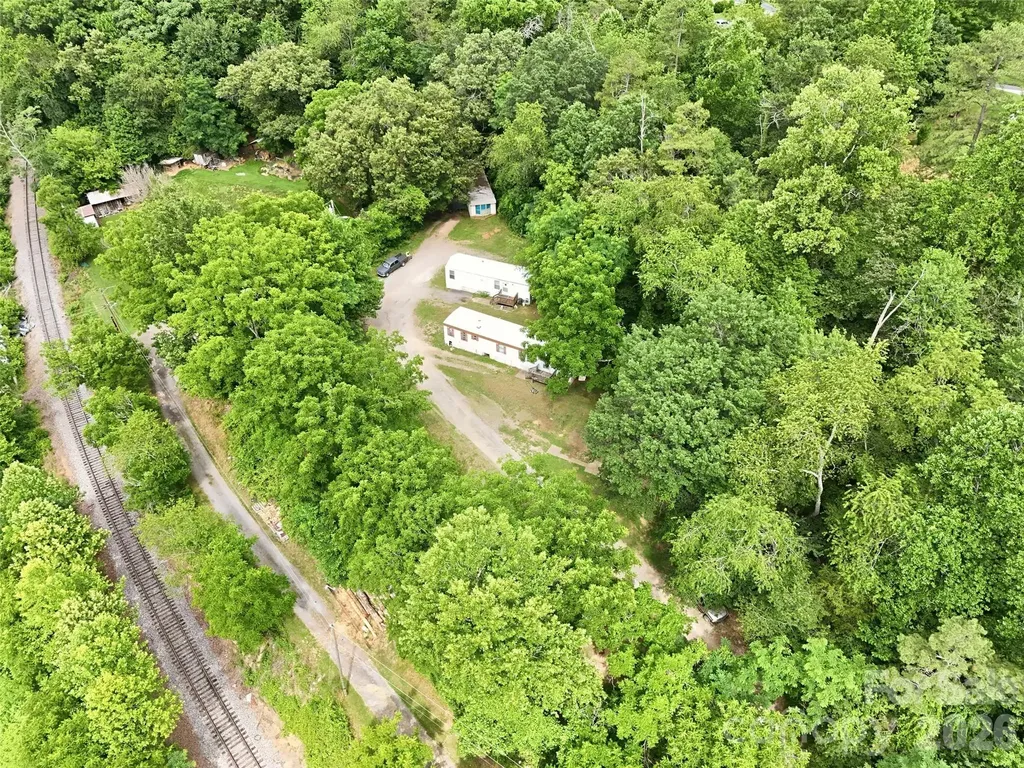 126 Lindsey Road Candler NC 28715