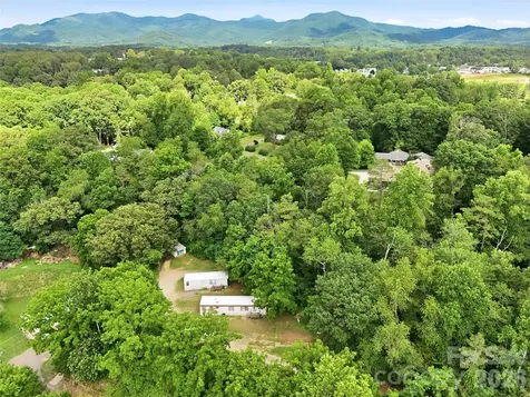 126 Lindsey Road Candler NC 28715