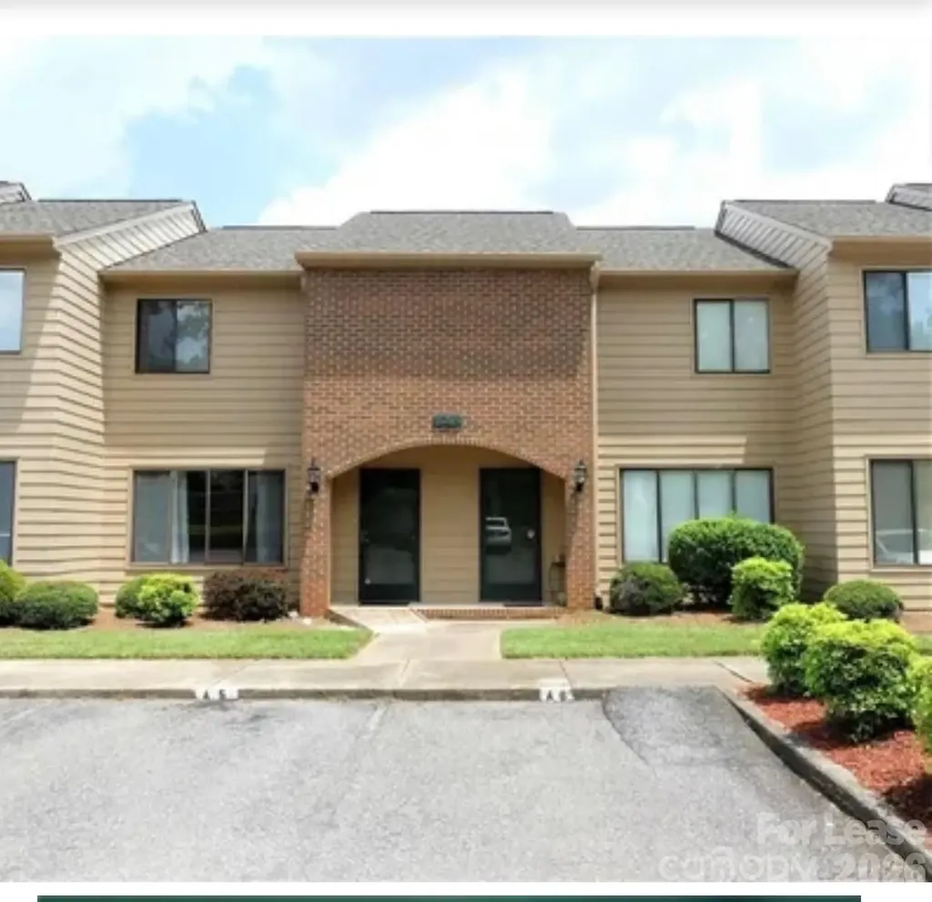 415 E Broad Street Statesville NC 28677