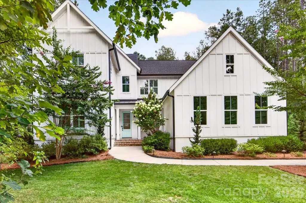 3142 Sherman Drive Lancaster SC 29720