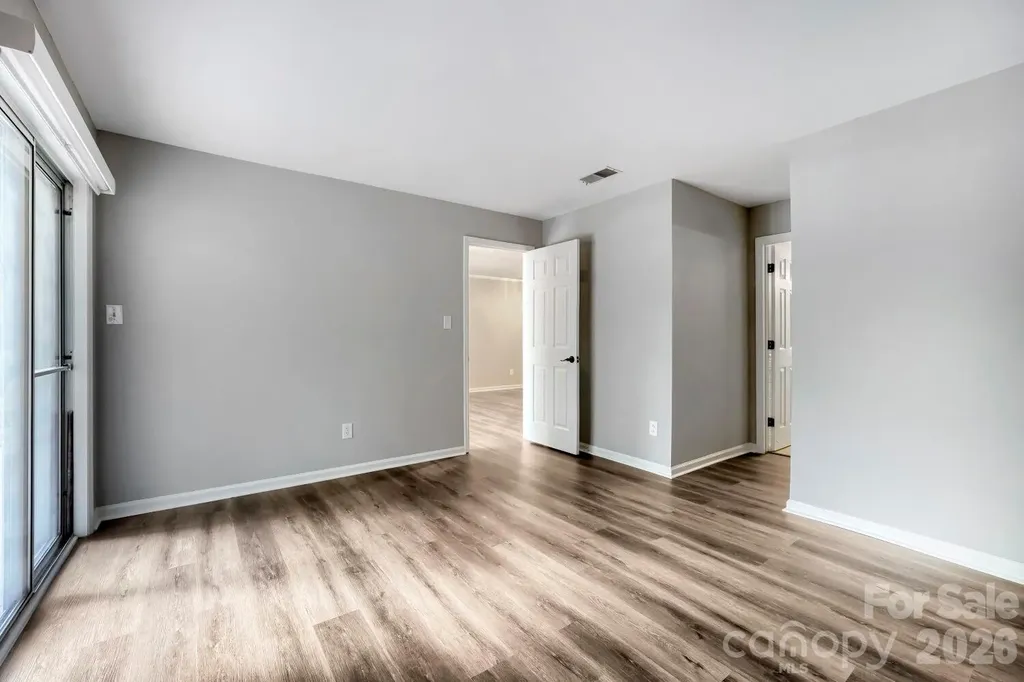 2520 Stradbrook Drive Charlotte NC 28210