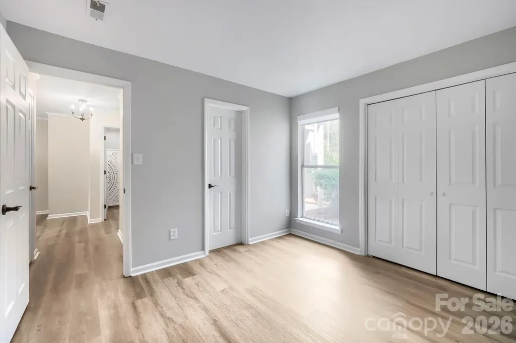 2520 Stradbrook Drive Charlotte NC 28210