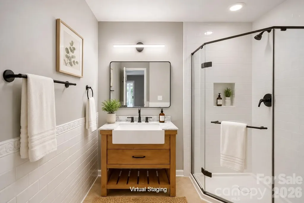 2520 Stradbrook Drive Charlotte NC 28210