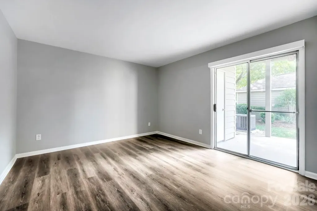 2520 Stradbrook Drive Charlotte NC 28210