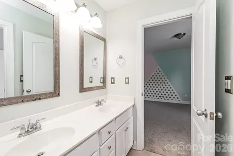 10107 Daufuskie Drive Charlotte NC 28278