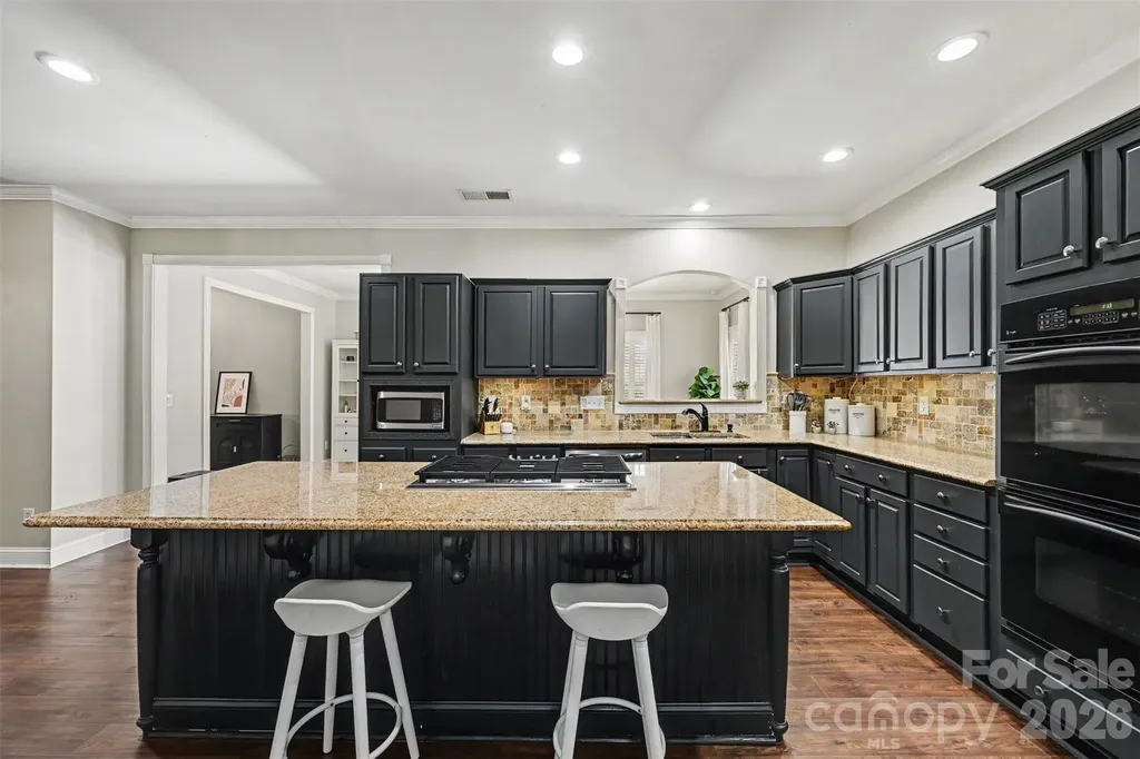 2442 Smith Cove Road Denver NC 28037