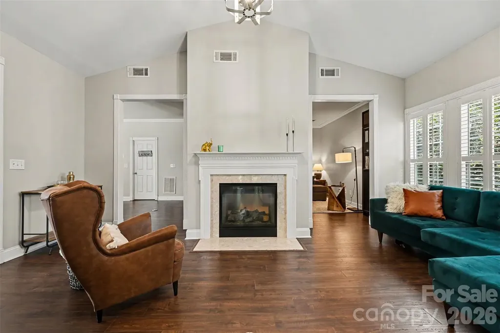 2442 Smith Cove Road Denver NC 28037