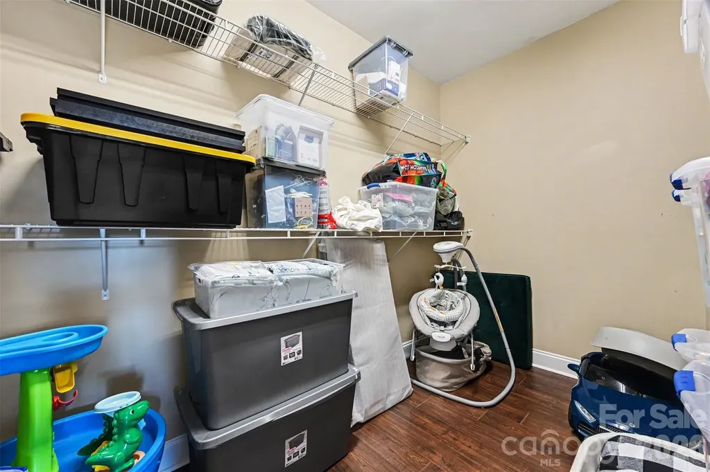 2442 Smith Cove Road Denver NC 28037